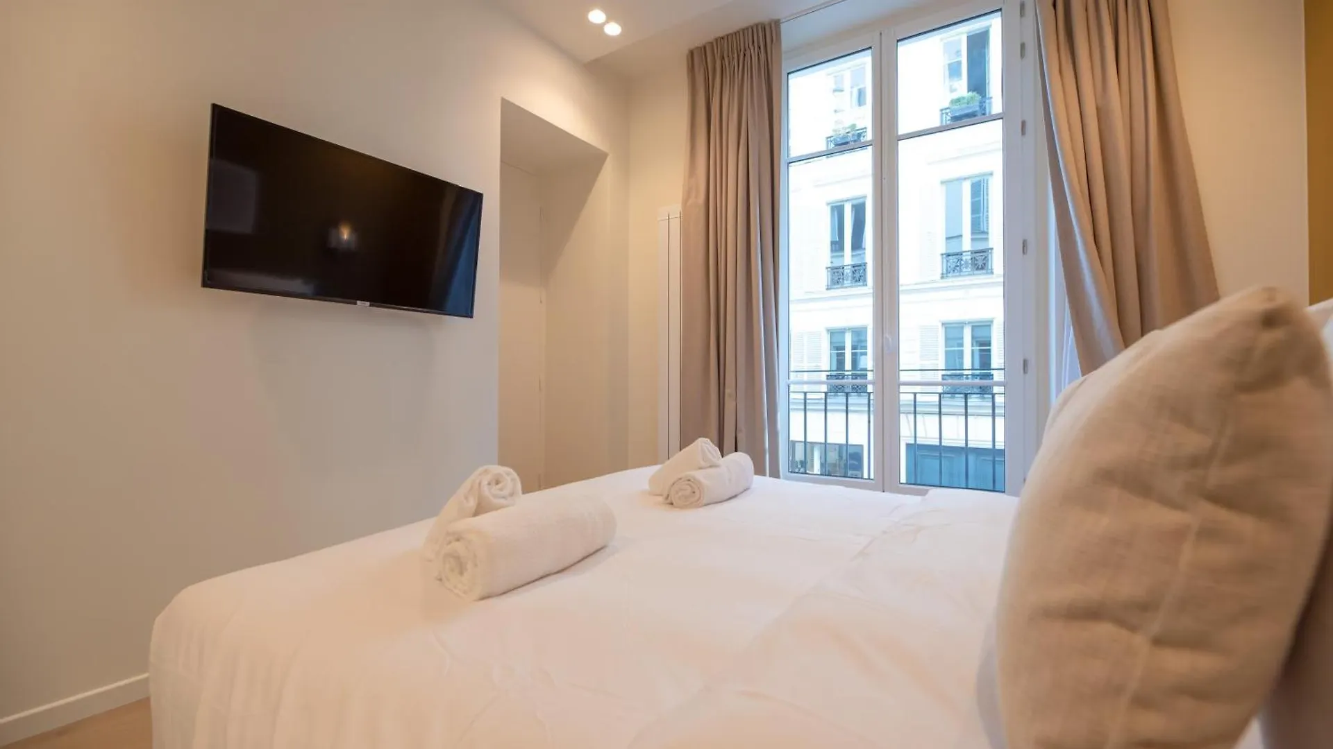 Cia - Opera Apartamento Paris