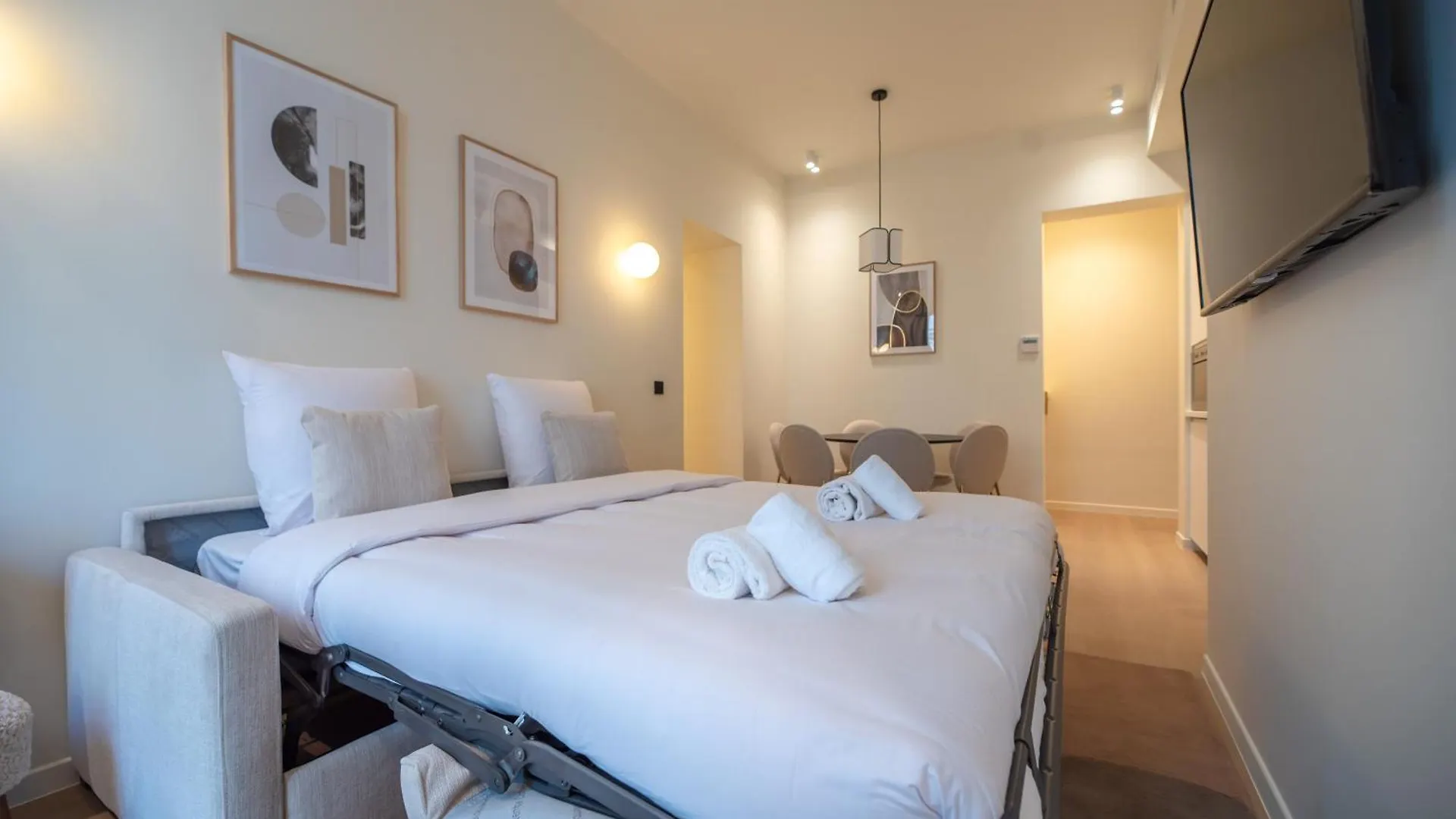 Cia - Opera Apartamento Paris 0*,